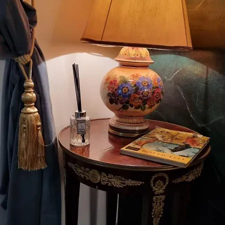 Bohemian - Center Double And Fireplace Master *